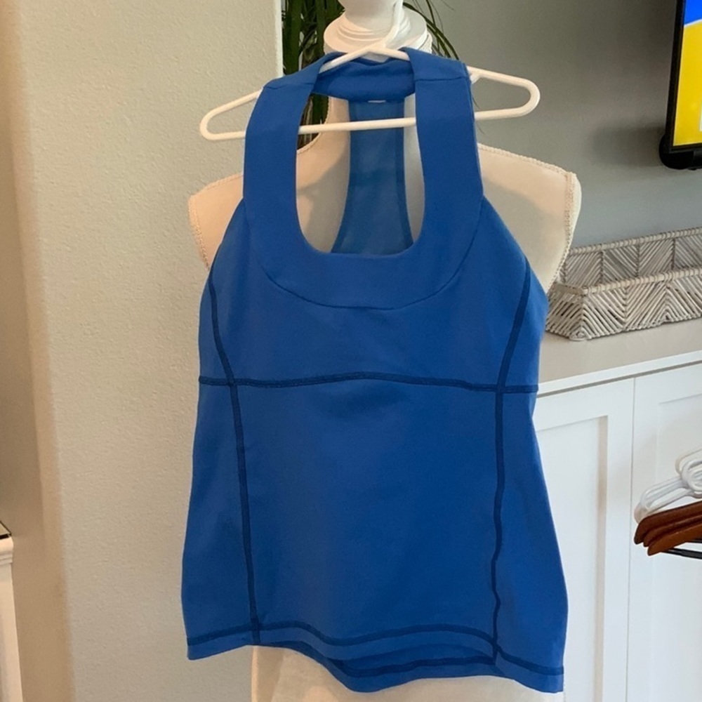 Lululemon top
